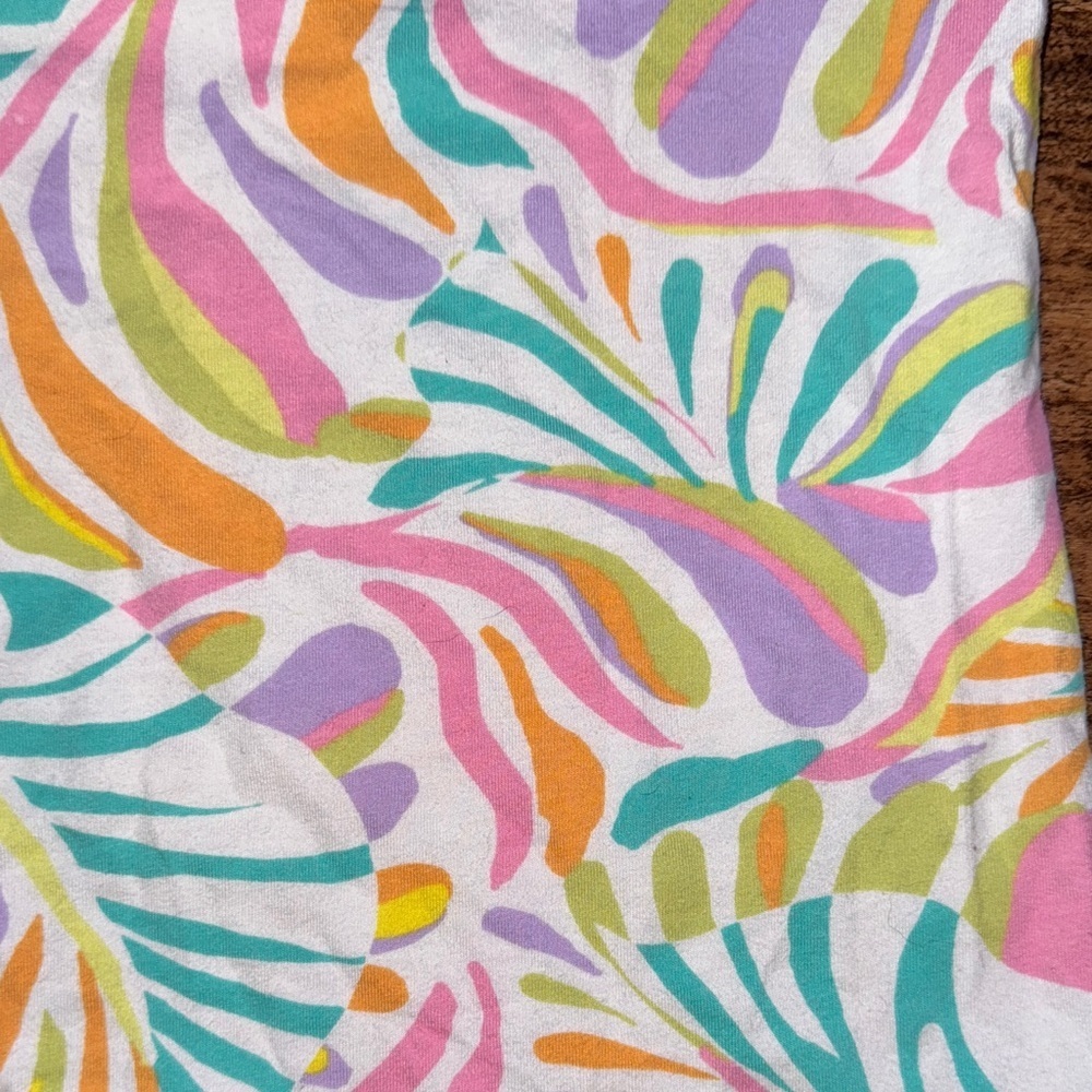 Colorful Patterned Tank Top size medium - Picture 4 of 4